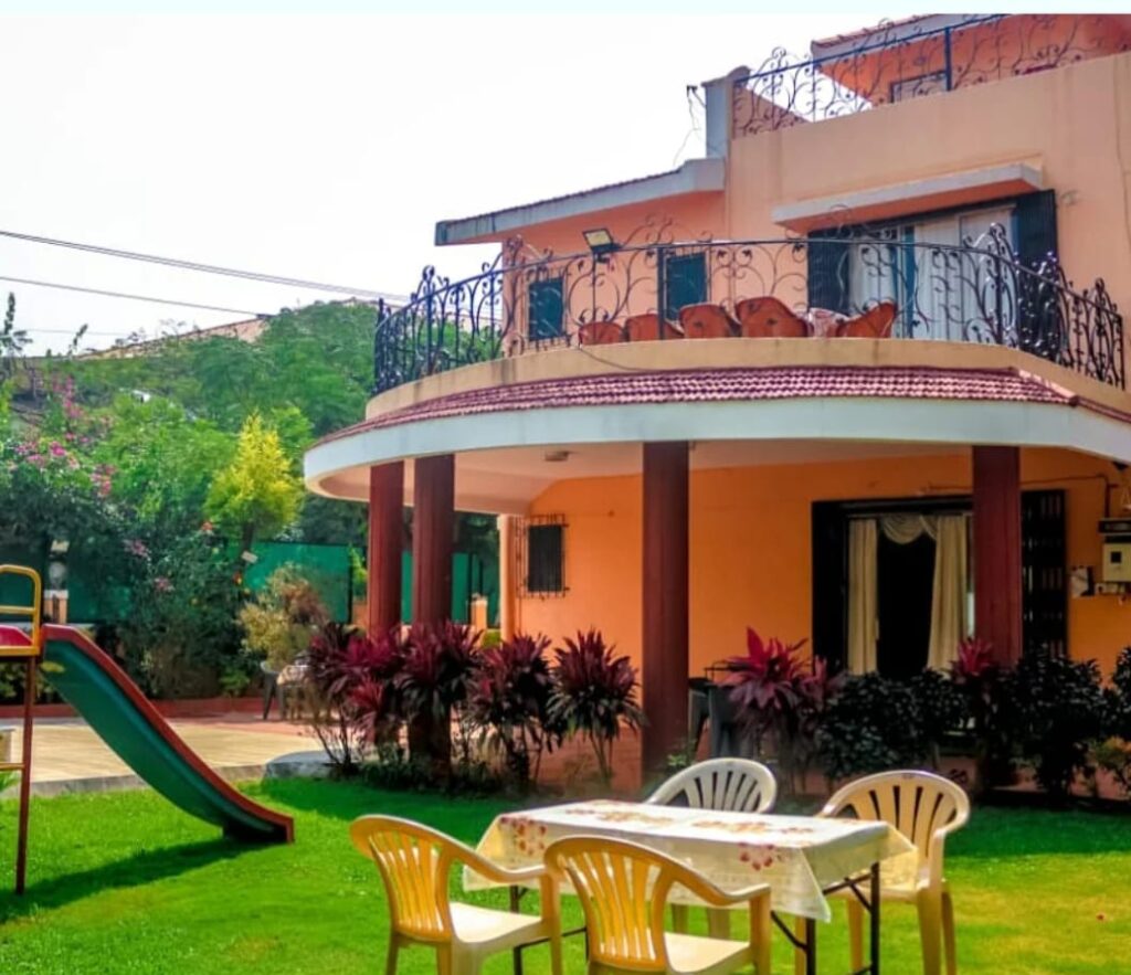 Lonavala villa with a private swimming pool & 3BHK